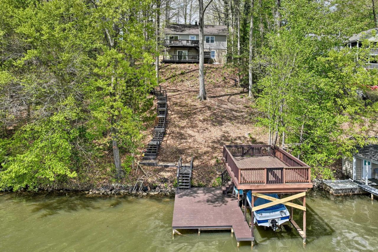 Waterfront Cottage With Boat Dock And 3 Decks! Bracey Extérieur photo
